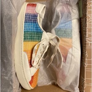 Soludos Ibiza Red/Rainbow Stitch